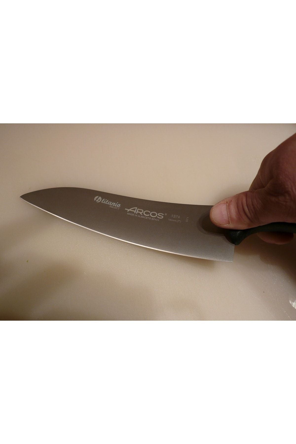 Arcos Titanio 137400 Ispanyol Malı 18 Cm Titanyum Şef Aşçı Bıçağı Pro Chef Mutfak Bıçak Titanium