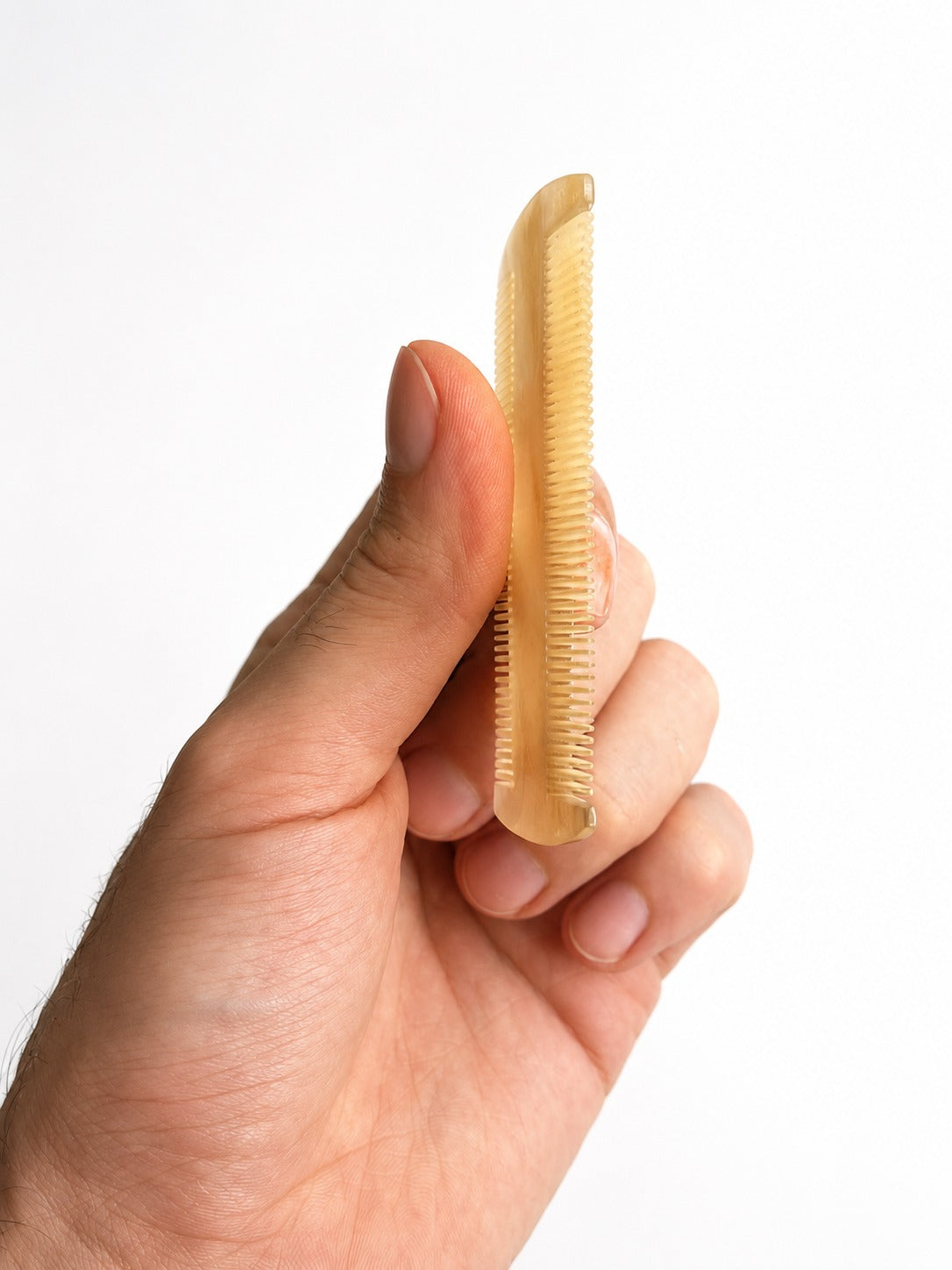 
Sorendy Doğal Kemik Tarak Mini Bit Kepek Tarağı Cep Tarağı 8 cm Çift Taraflı Sığır Boynuzu El Yapımı KT-125