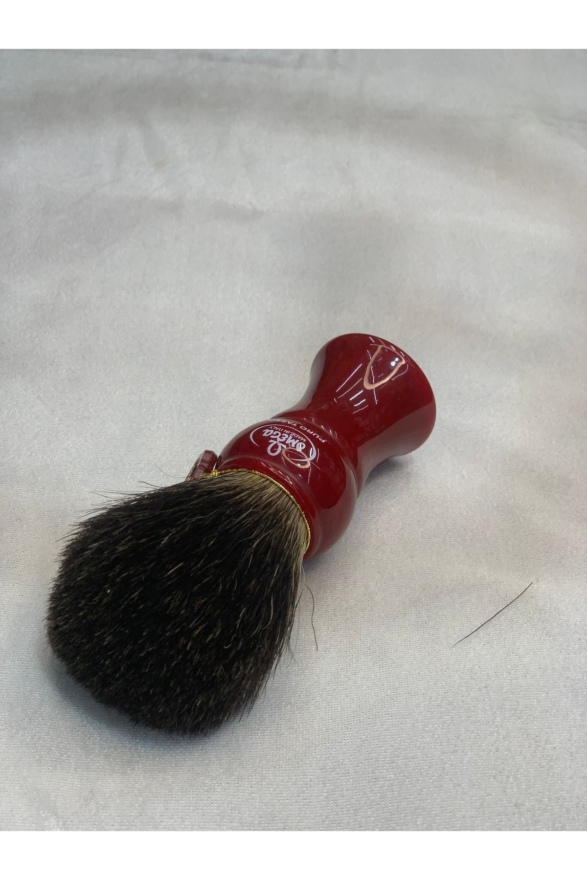 
Omega 6281 Black Badger Porsuk Kılı Doğal Kıl Tıraş Fırçası Italyan Kıldan Sakal Fırçası Plastik