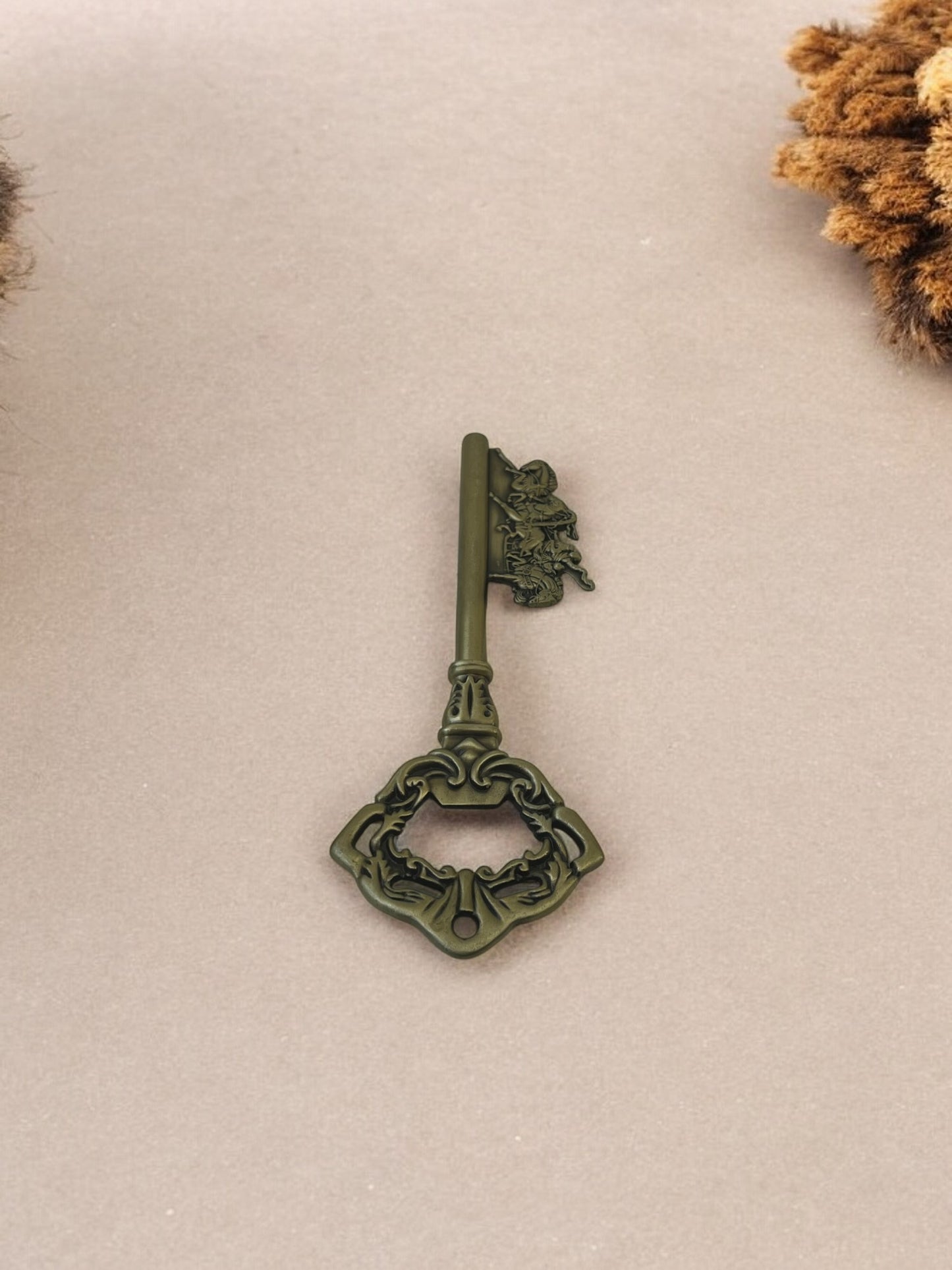 Attariye Büyük Kapı Anahtarı Şişe Açacağı Duvar Dekor Vintage Avrupa Tasarım Pirinç 18 cm SA-102